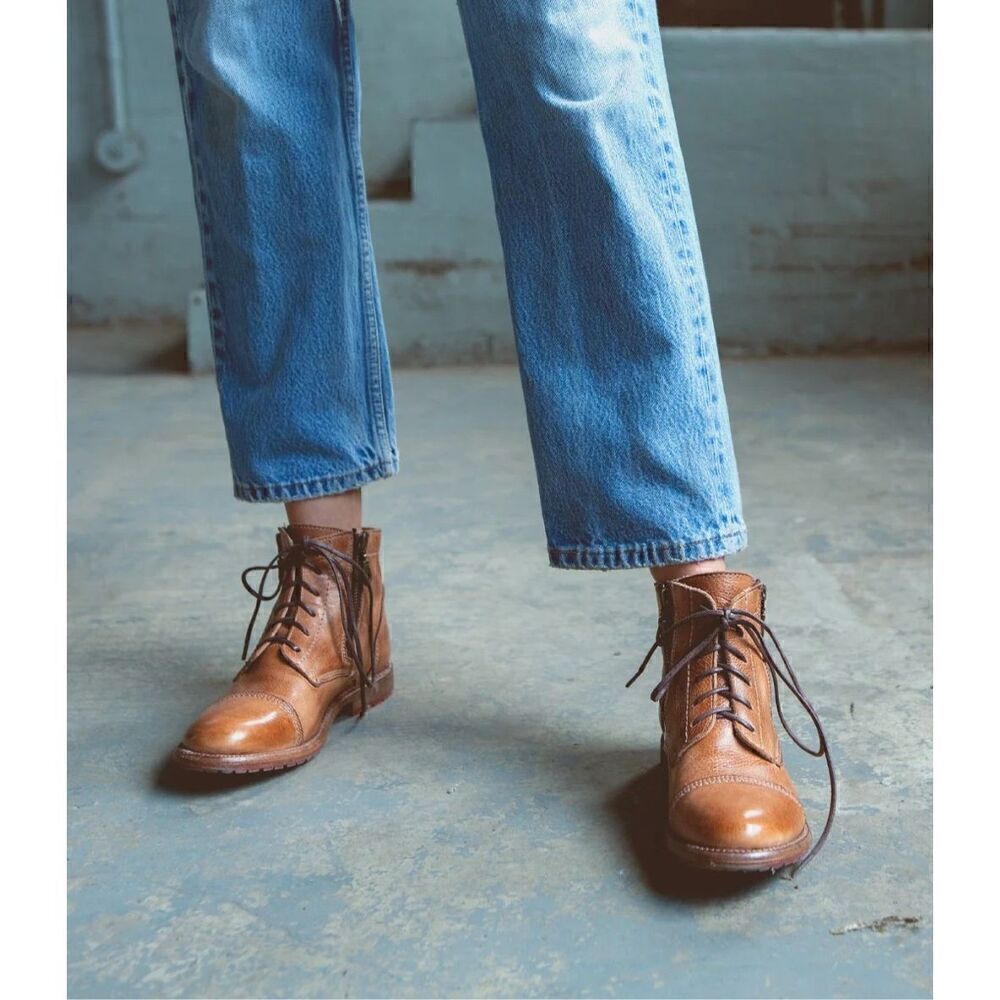 Bed|Stu Women’s Bonnie II Vegetable Tan Leather Lace Up Combat Ankle Boot